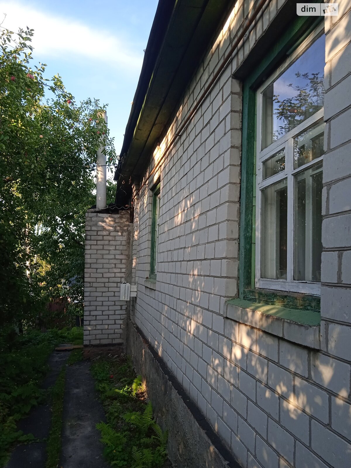 одноэтажный дом с верандой, 141 кв. м, дерево и кирпич. Продажа в Остре фото 1 одноэтажный дом с верандой, 141 кв. м, дерево и кирпич. Продажа в Остре фото 1