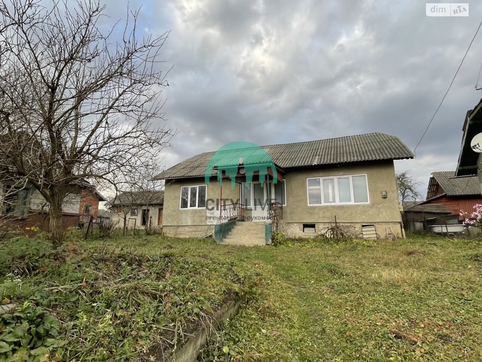 одноэтажный дом, 97 кв. м, кирпич. Продажа в Острине фото 1 одноэтажный дом, 97 кв. м, кирпич. Продажа в Острине фото 1