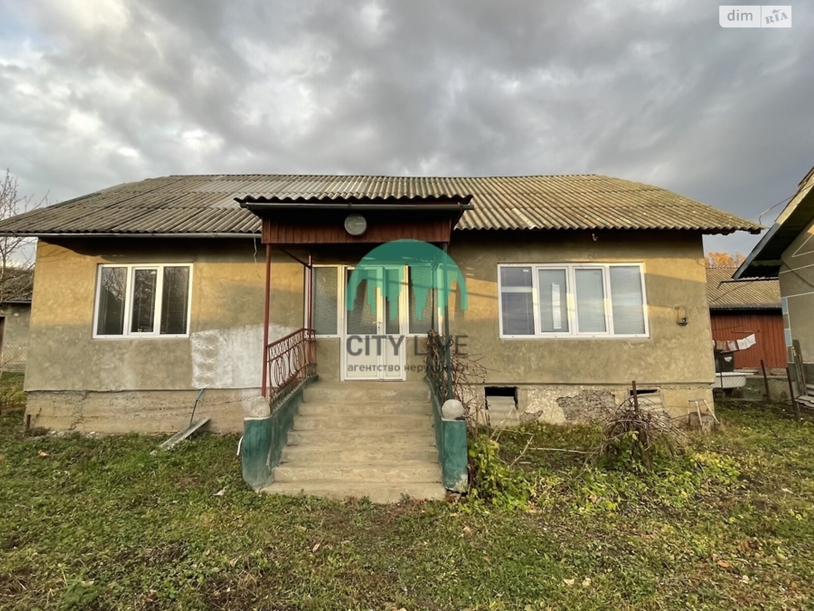 одноповерховий будинок, 97 кв. м, цегла. Продаж у Острині фото 1