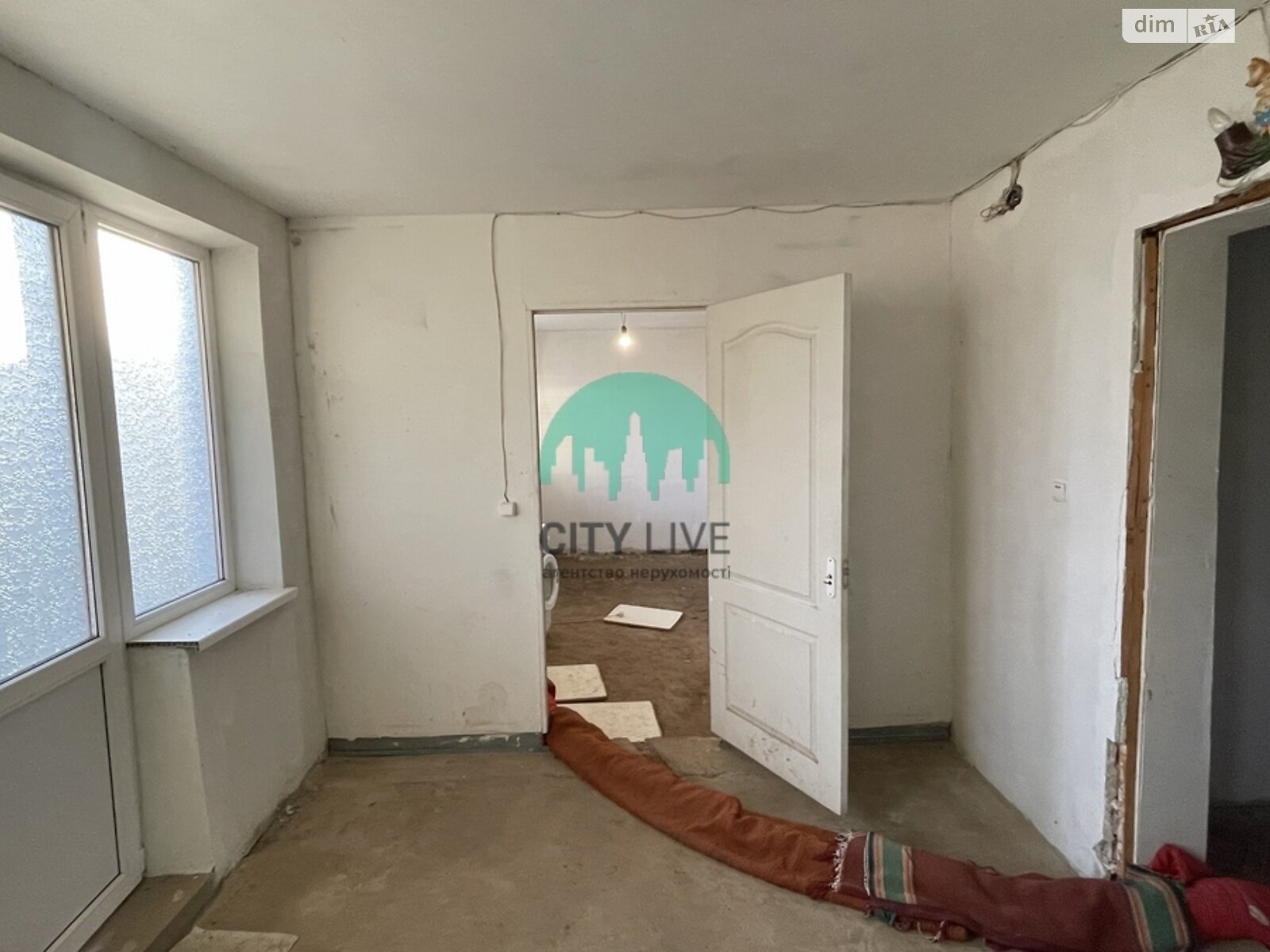 одноэтажный дом, 97 кв. м, кирпич. Продажа в Острине фото 1 одноэтажный дом, 97 кв. м, кирпич. Продажа в Острине фото 1