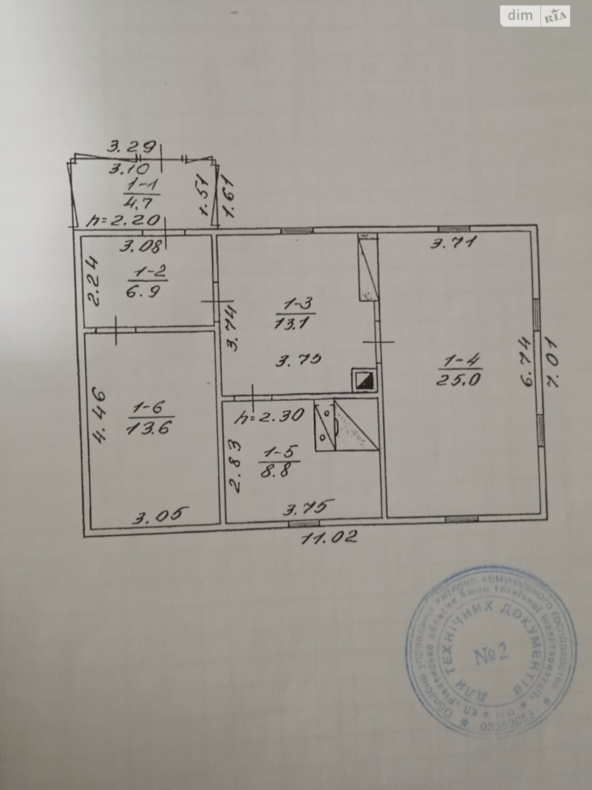 одноповерховий будинок з опаленням, 212 кв. м, дерево та цегла. Продаж у Острозі фото 1