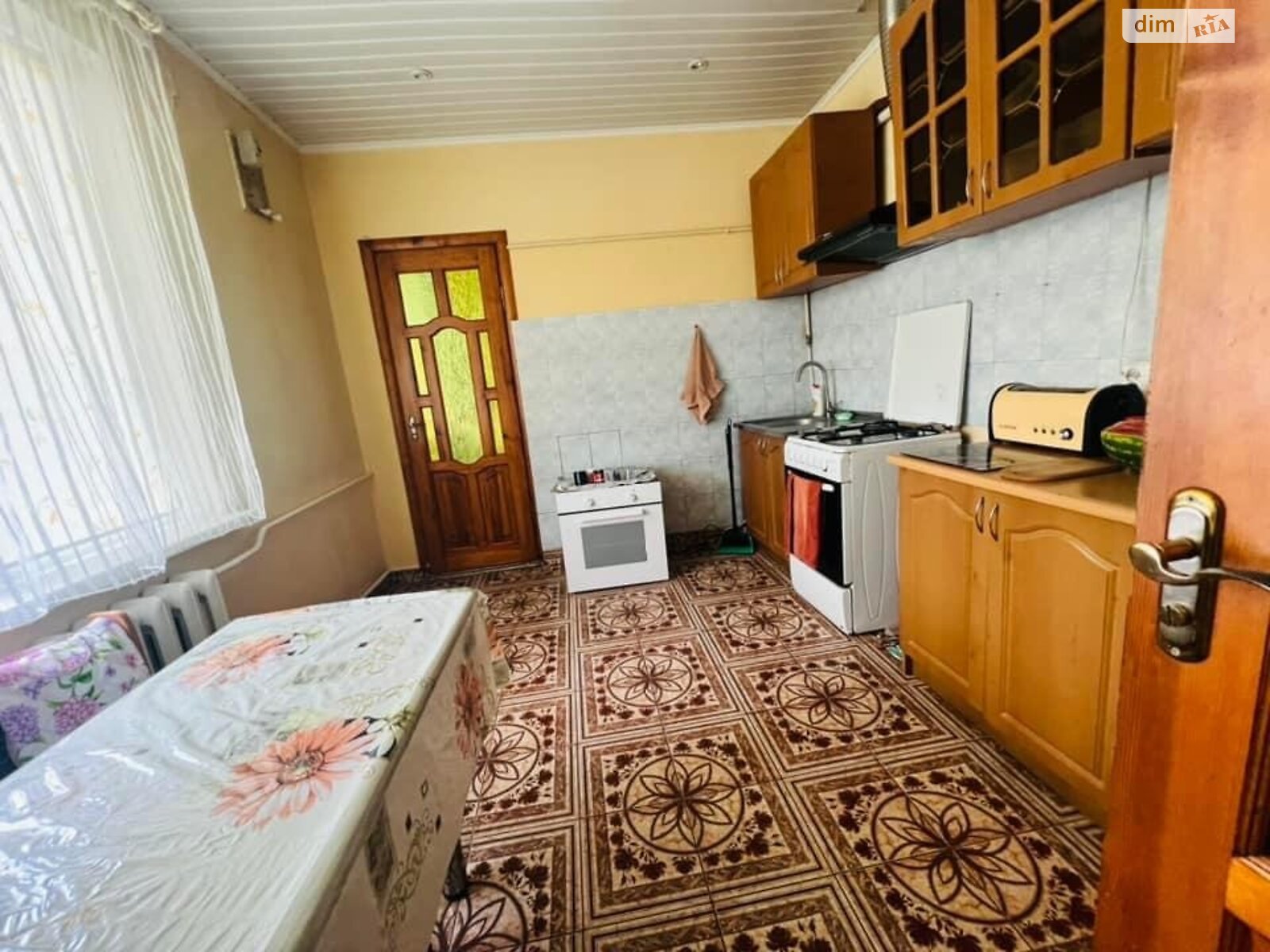 одноповерховий будинок з гаражем, 106 кв. м, цегла. Продаж у Острові фото 1