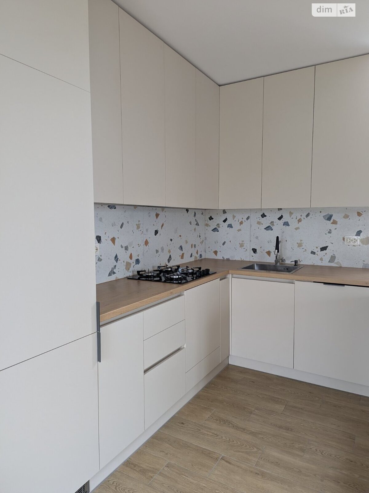 двухэтажный дом с верандой, 90 кв. м, керамический блок. Продажа в Острове фото 1