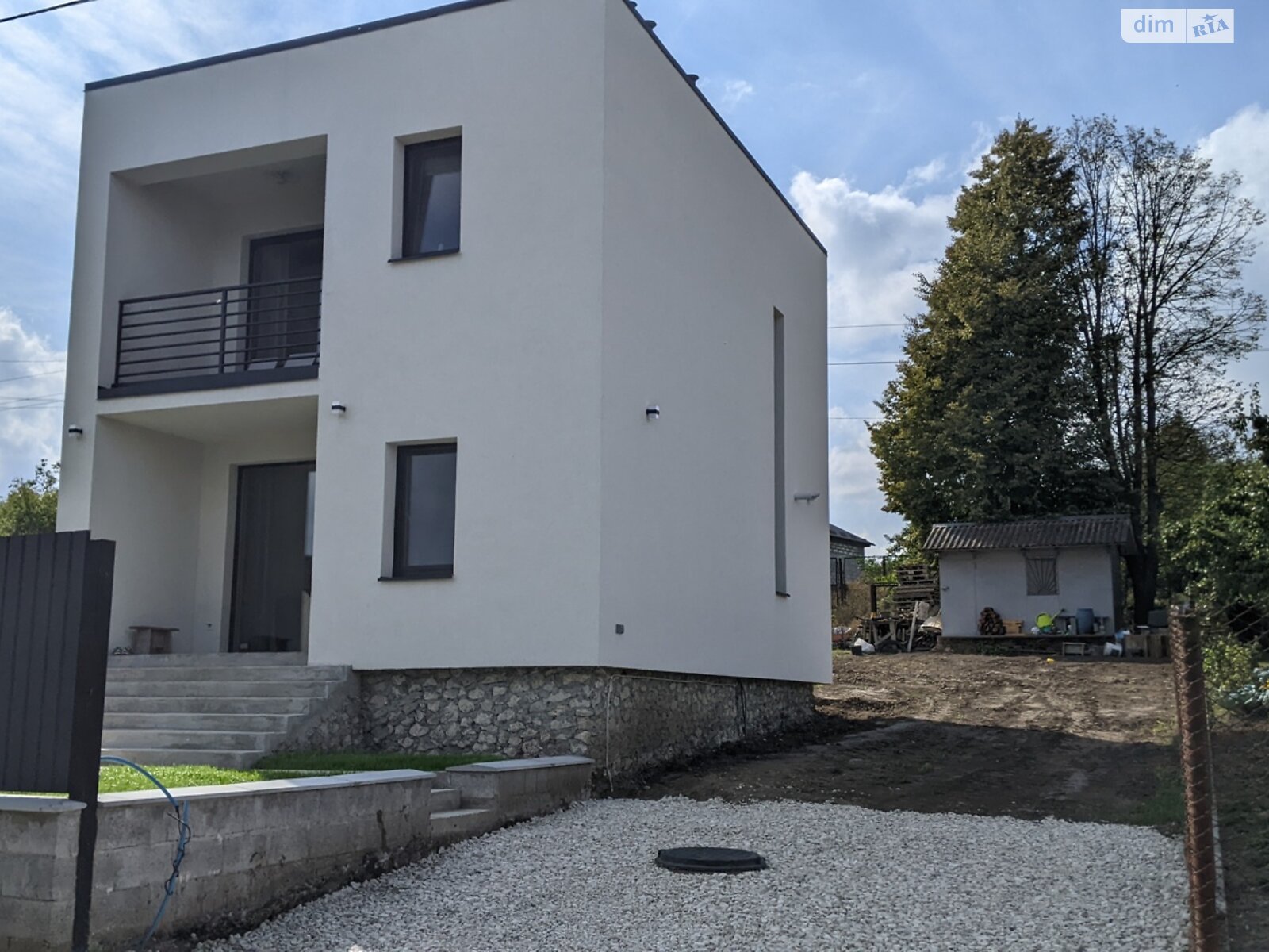 двухэтажный дом с верандой, 90 кв. м, керамический блок. Продажа в Острове фото 1