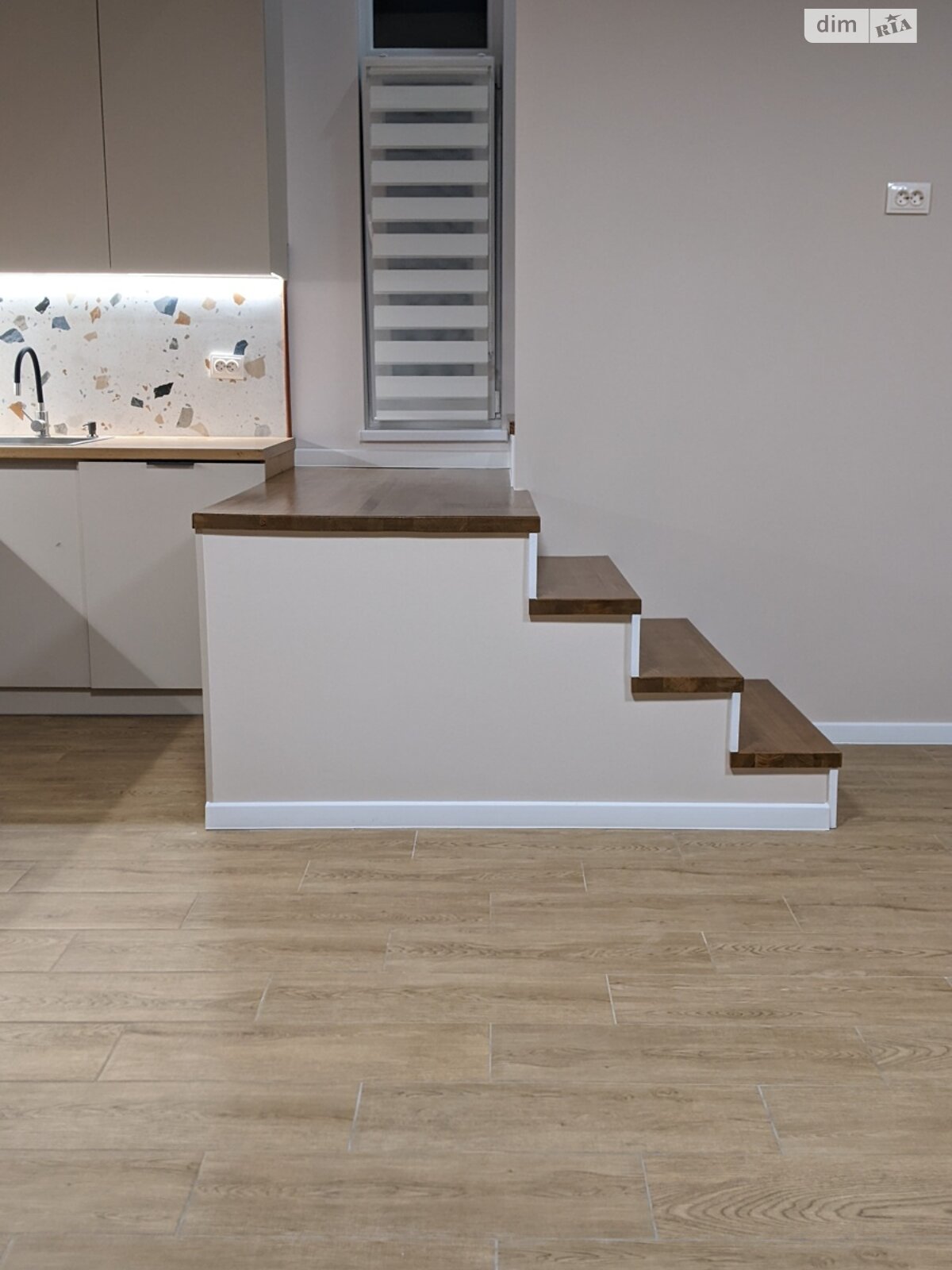 двухэтажный дом с верандой, 90 кв. м, керамический блок. Продажа в Острове фото 1