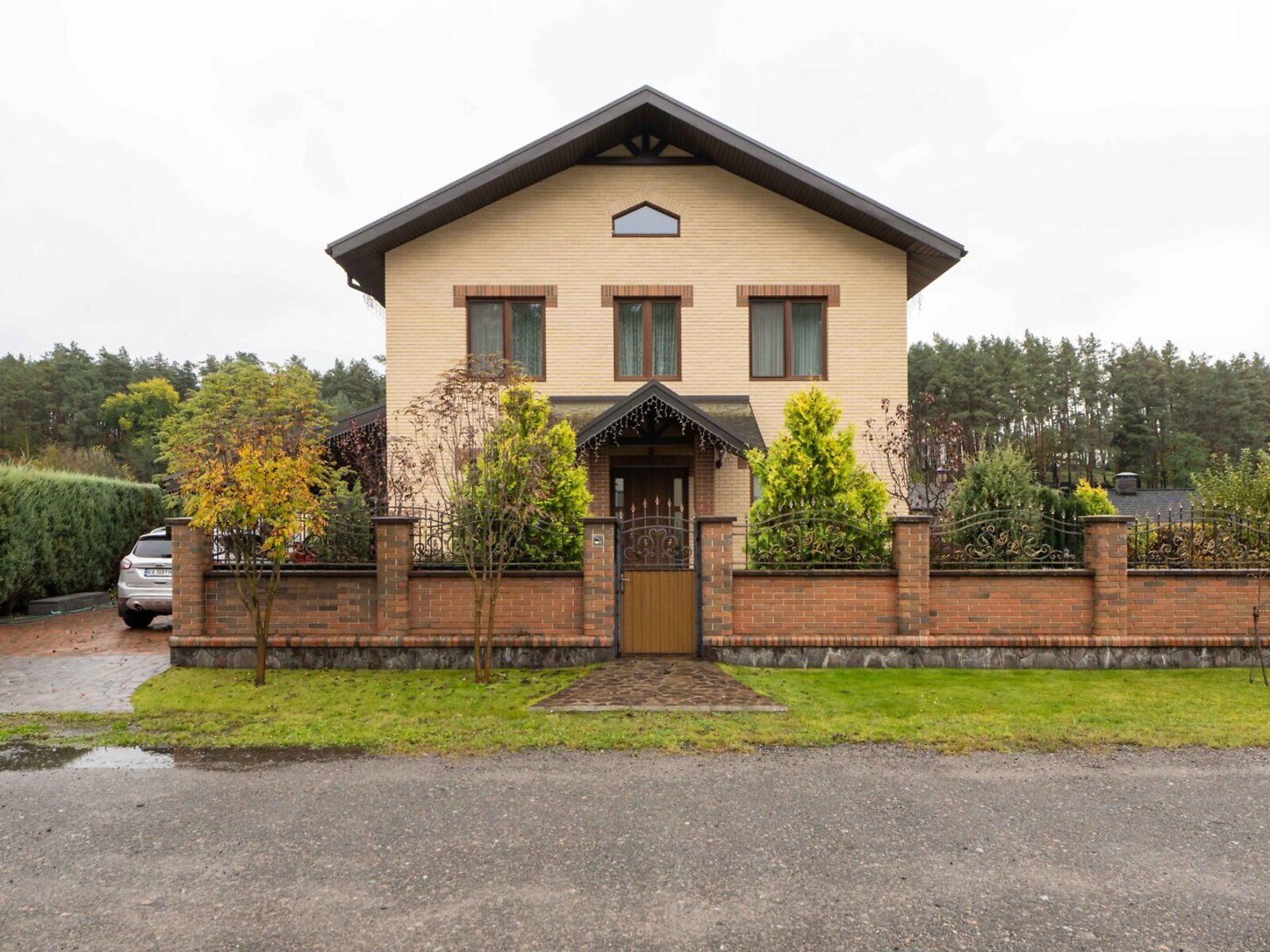 двоповерховий будинок з верандою, 217.1 кв. м, цегла. Продаж у Осикове фото 1