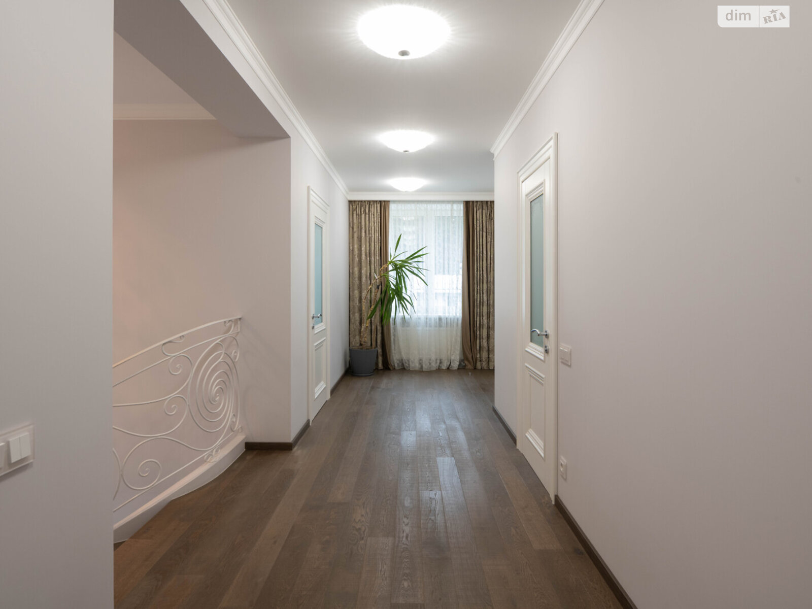 двоповерховий будинок з верандою, 217.1 кв. м, цегла. Продаж у Осикове фото 1