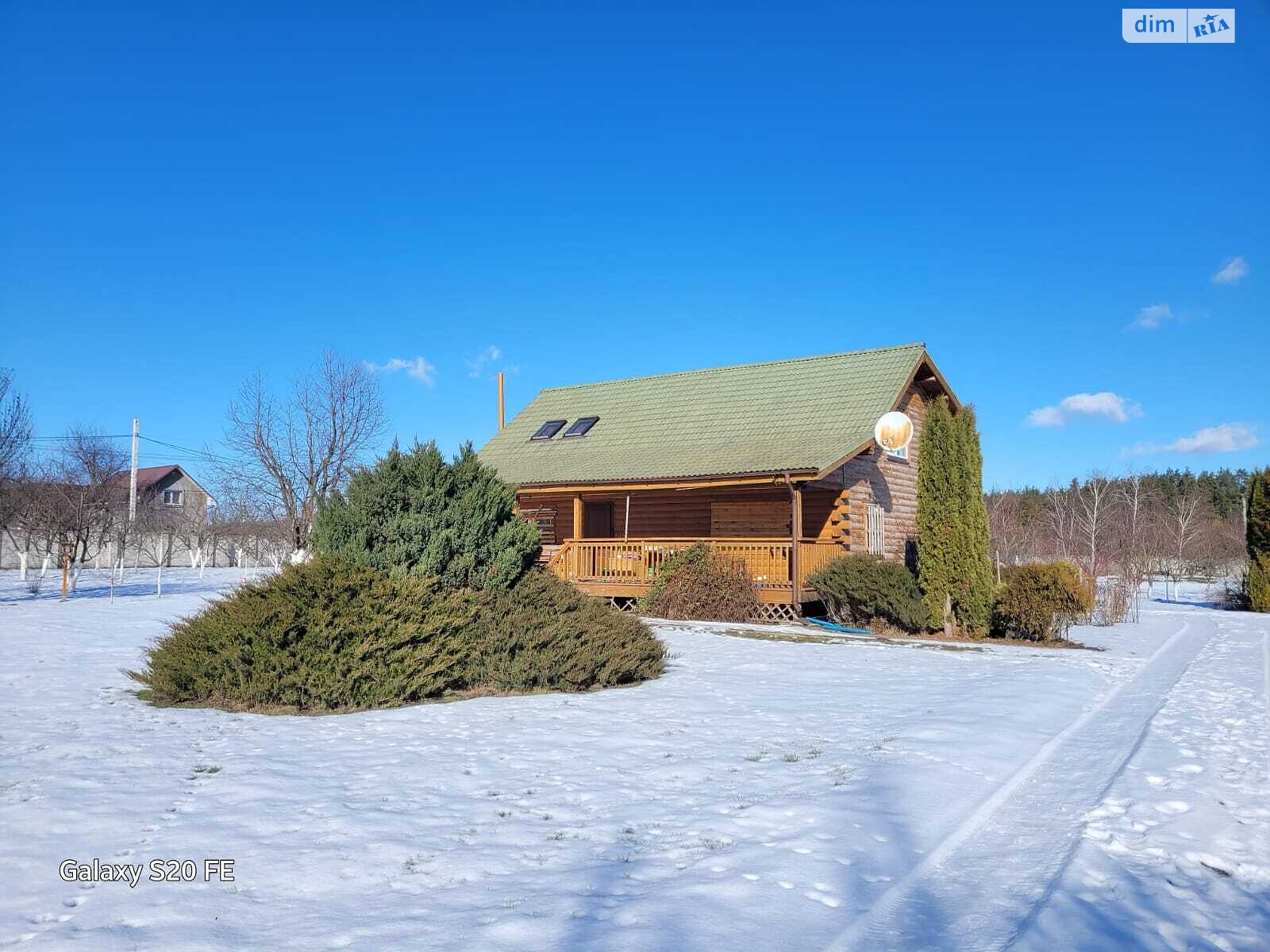 двухэтажный дом с гаражом, 320 кв. м, кирпич. Продажа в Осыковом фото 1