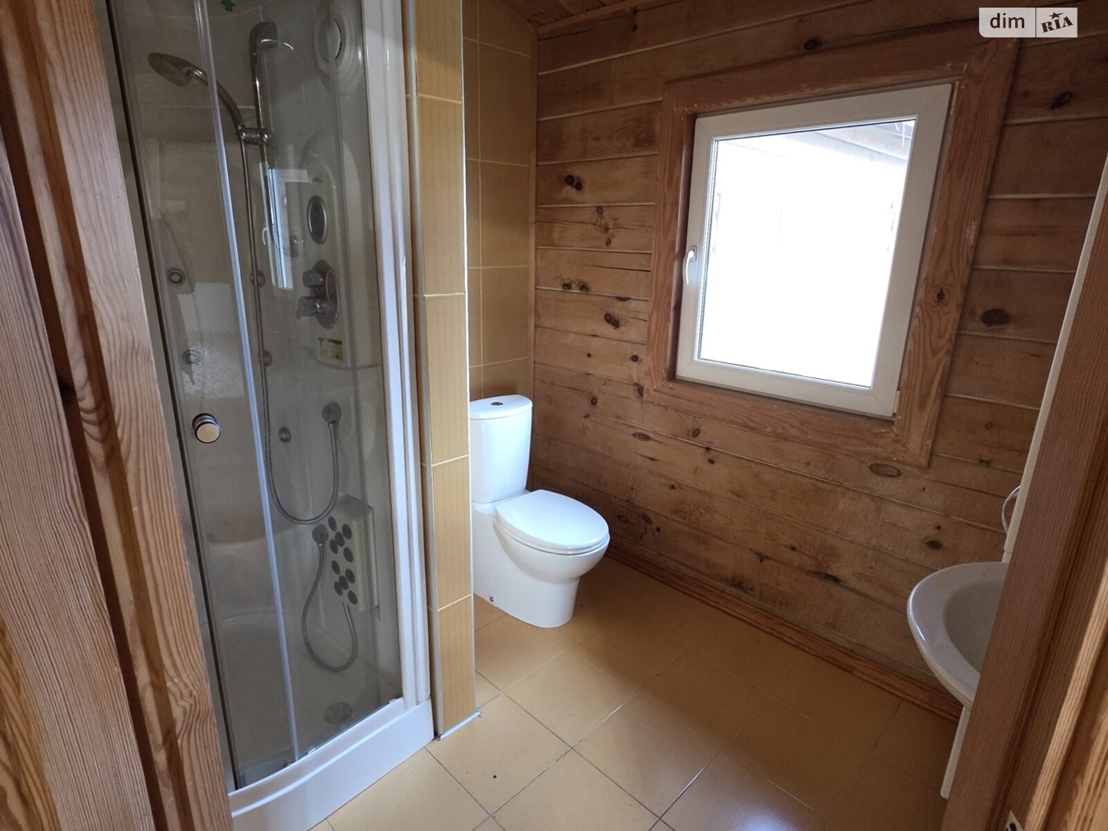 двухэтажный дом с гаражом, 320 кв. м, кирпич. Продажа в Осыковом фото 1