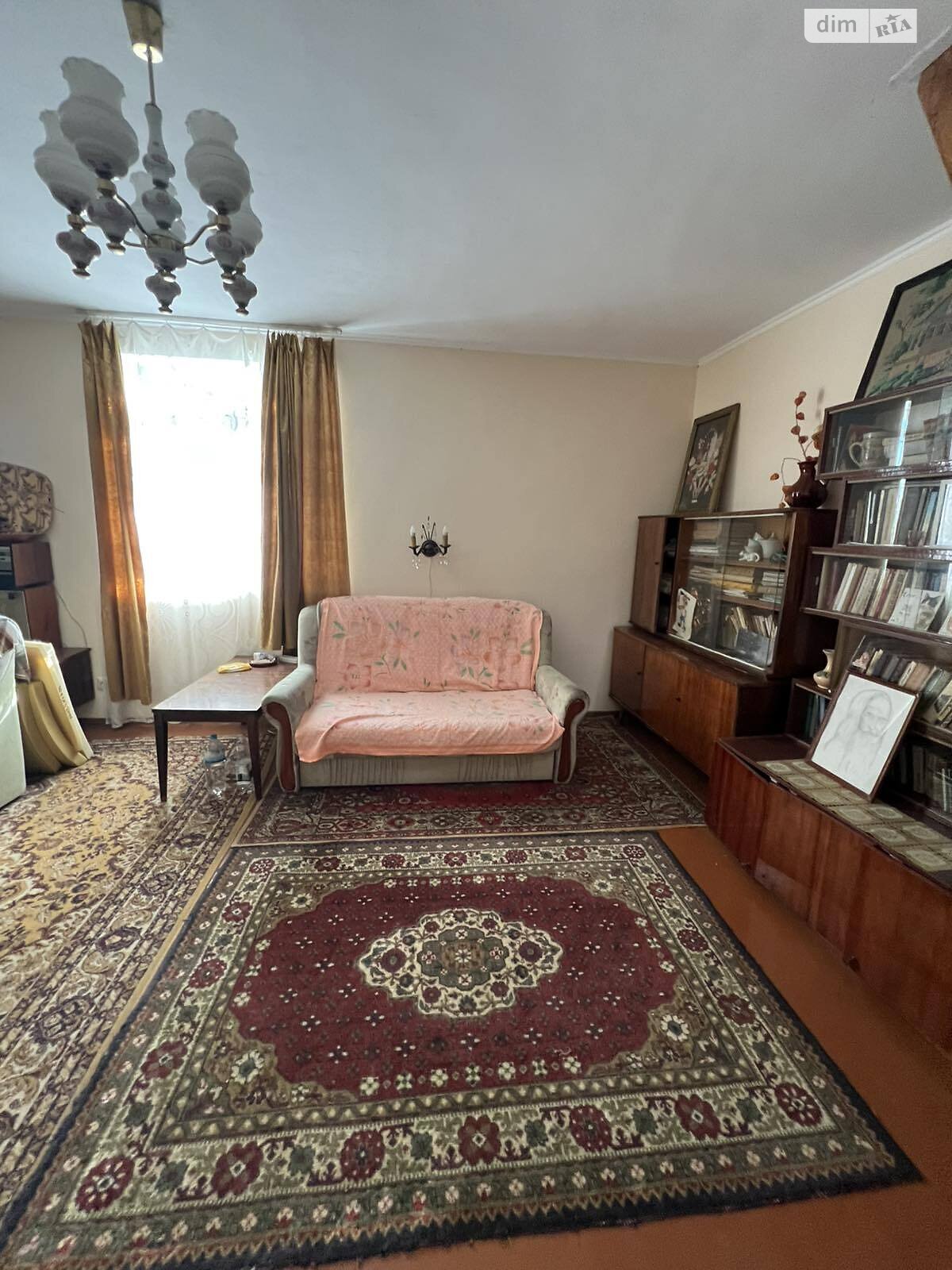 трехэтажный дом, 50 кв. м, кирпич. Продажа в Отрадном фото 1 трехэтажный дом, 50 кв. м, кирпич. Продажа в Отрадном фото 1