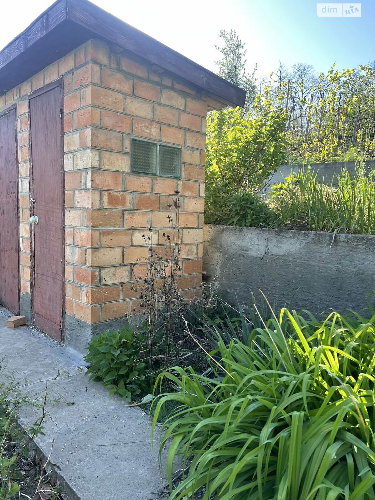трехэтажный дом, 50 кв. м, кирпич. Продажа в Отрадном фото 1 трехэтажный дом, 50 кв. м, кирпич. Продажа в Отрадном фото 1