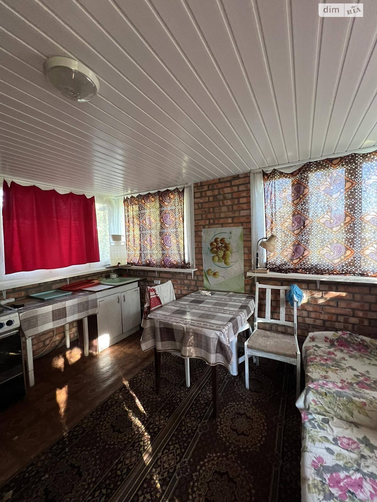 трехэтажный дом, 50 кв. м, кирпич. Продажа в Отрадном фото 1 трехэтажный дом, 50 кв. м, кирпич. Продажа в Отрадном фото 1
