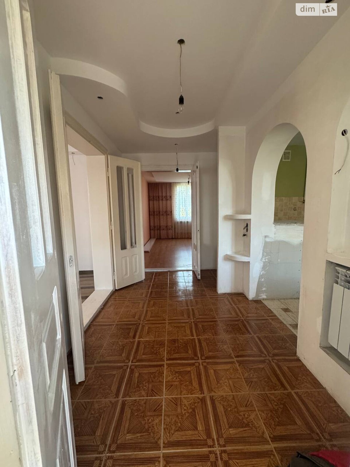 одноповерховий будинок з гаражем, 130 кв. м, цегла. Продаж у Отинії фото 1 одноповерховий будинок з гаражем, 130 кв. м, цегла. Продаж у Отинії фото 1