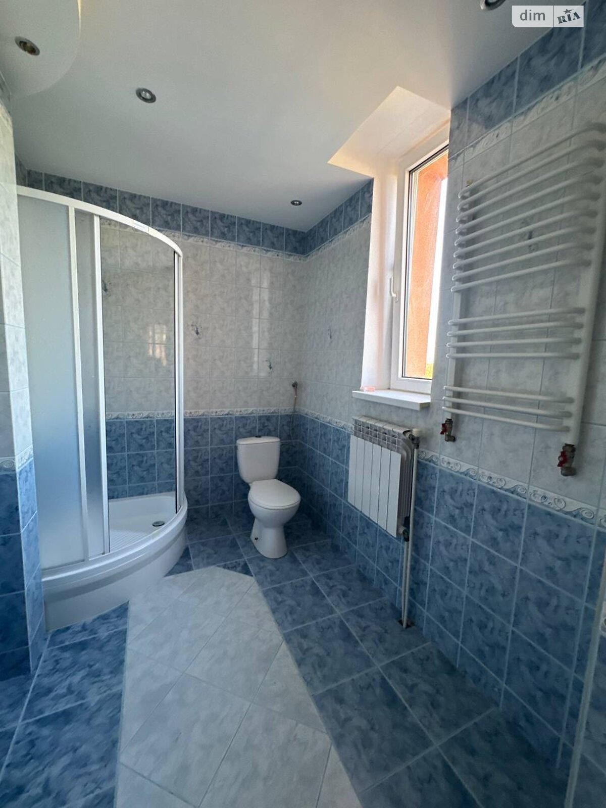 одноповерховий будинок з гаражем, 130 кв. м, цегла. Продаж у Отинії фото 1 одноповерховий будинок з гаражем, 130 кв. м, цегла. Продаж у Отинії фото 1