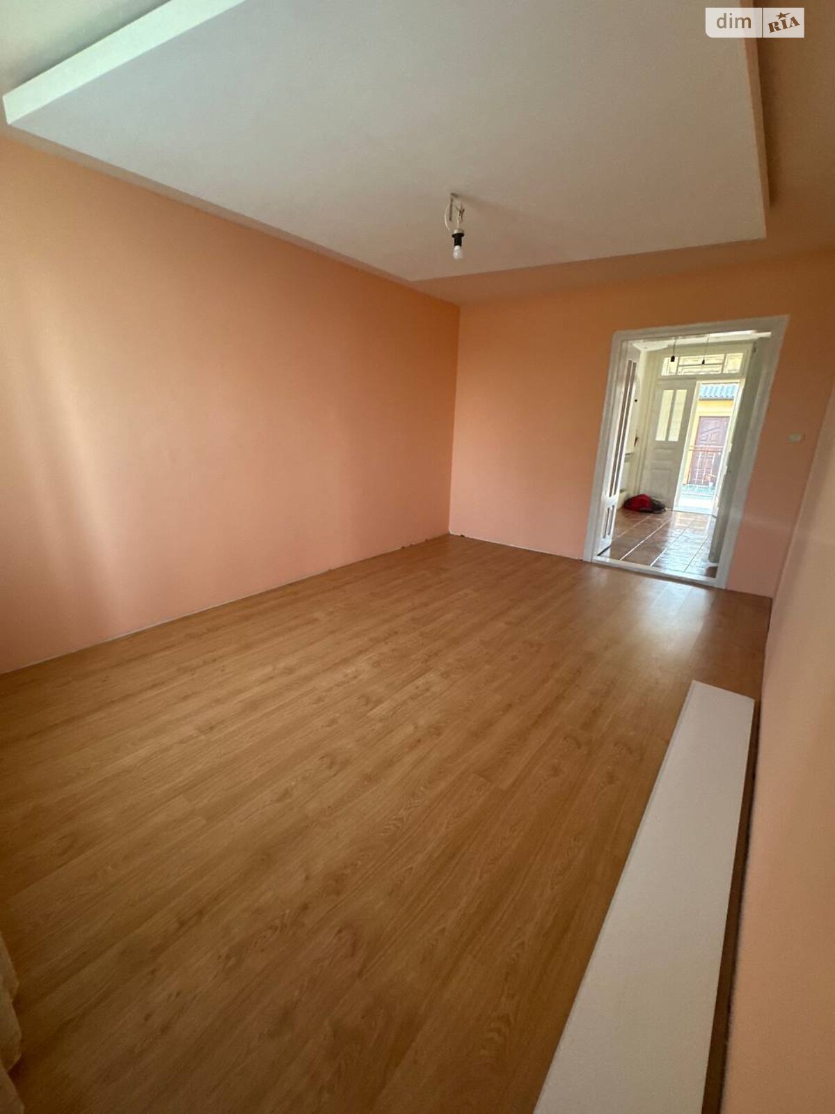 одноповерховий будинок з гаражем, 130 кв. м, цегла. Продаж у Отинії фото 1 одноповерховий будинок з гаражем, 130 кв. м, цегла. Продаж у Отинії фото 1