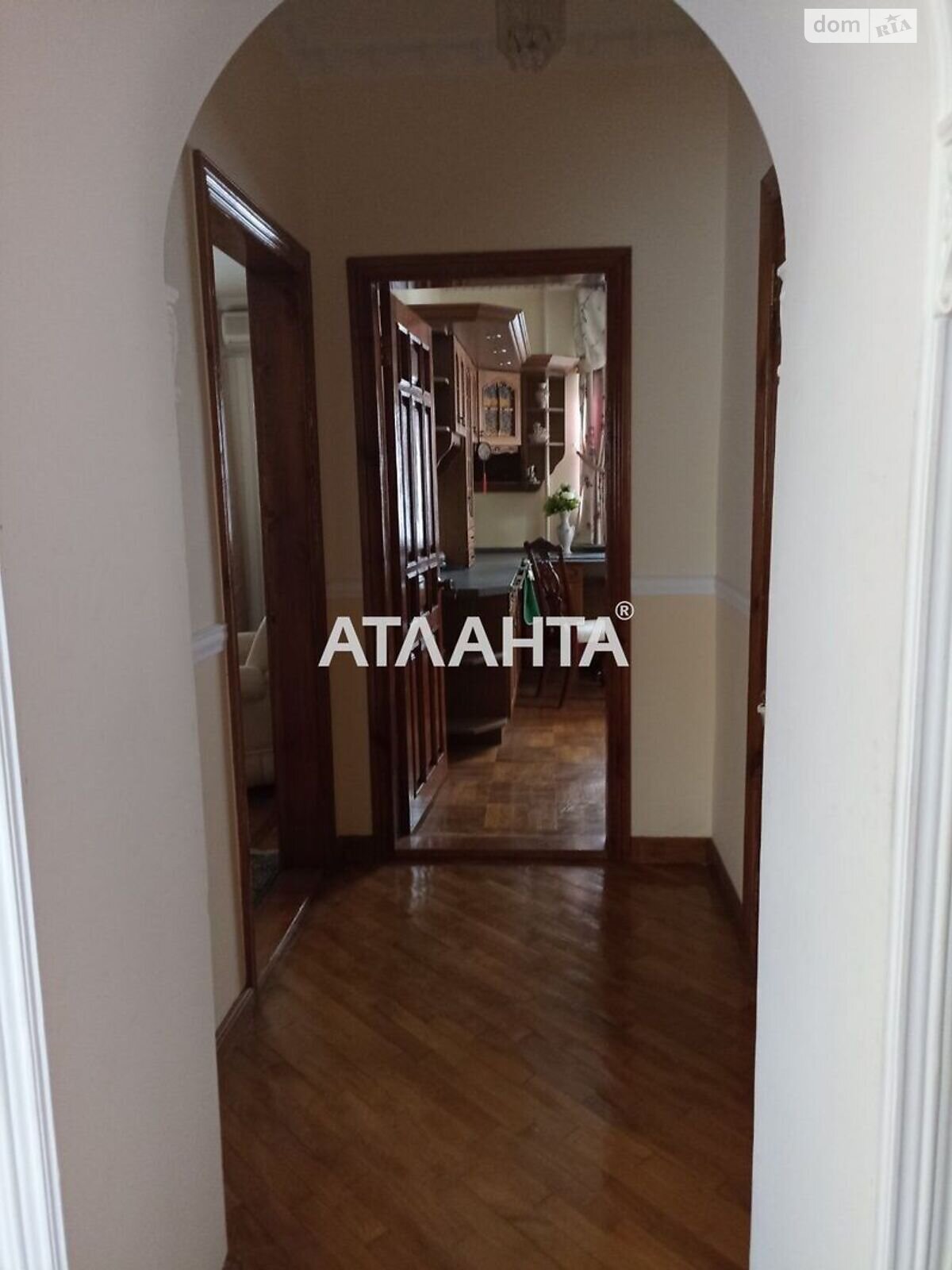 двухэтажный дом, 185.4 кв. м, кирпич. Продажа в Авангарде фото 1