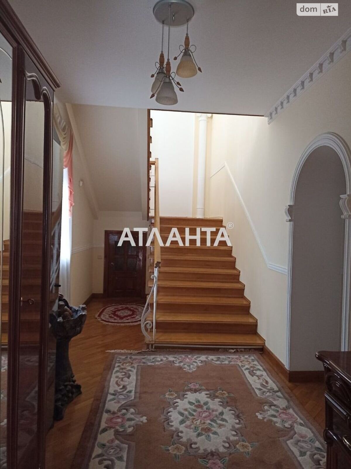 двухэтажный дом, 185.4 кв. м, кирпич. Продажа в Авангарде фото 1