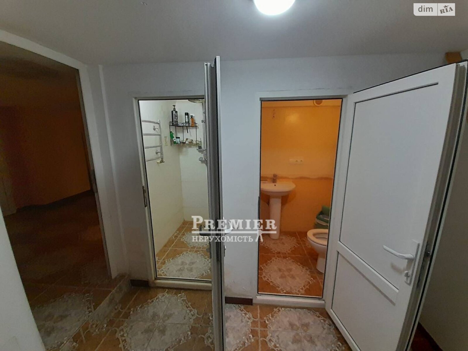 двухэтажный дом с верандой, 262 кв. м, кирпич. Продажа в Овидиополе фото 1 двухэтажный дом с верандой, 262 кв. м, кирпич. Продажа в Овидиополе фото 1