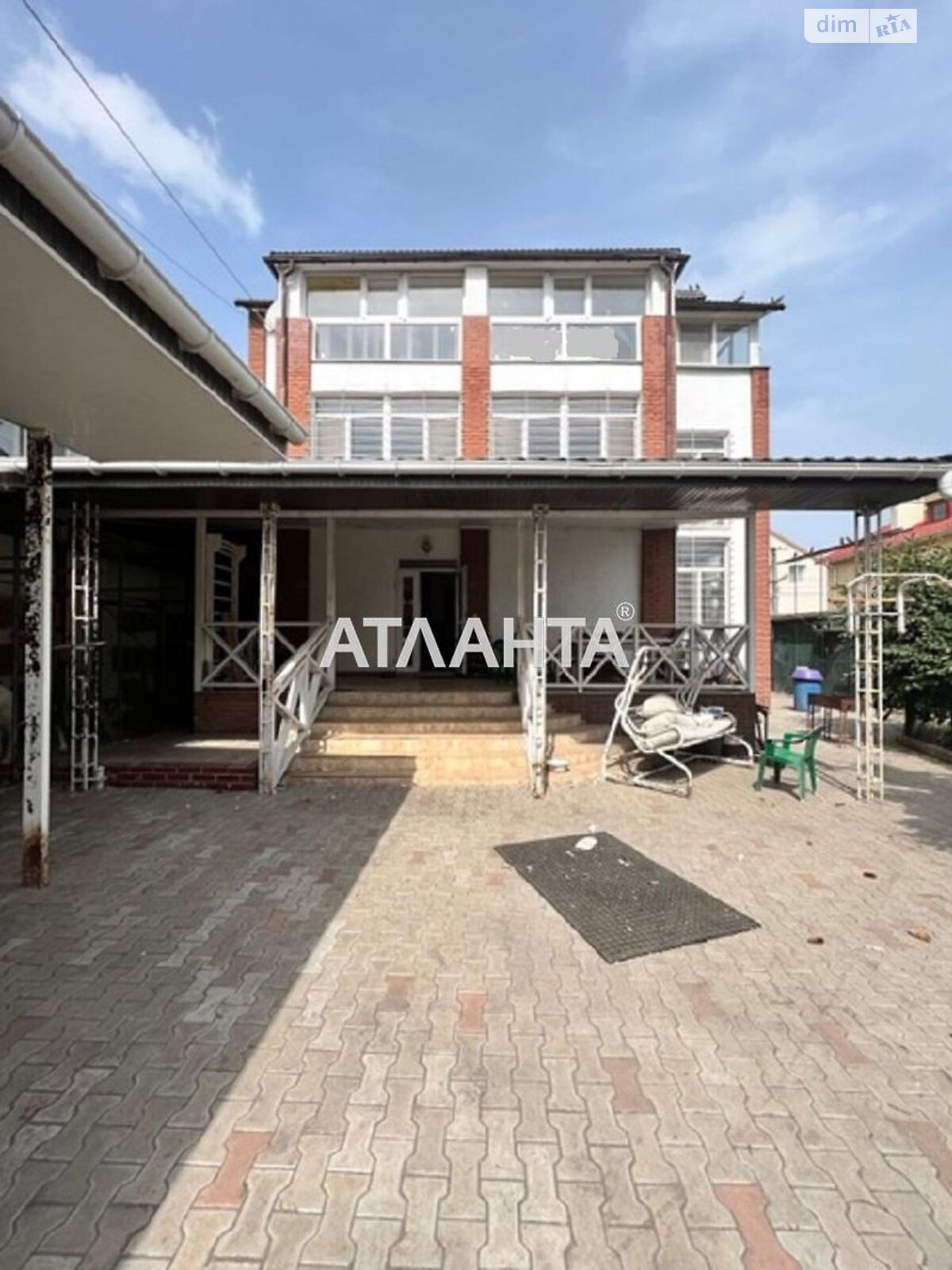 триповерховий будинок, 360 кв. м, цегла. Продаж в Одесі, район Київський фото 1 триповерховий будинок, 360 кв. м, цегла. Продаж в Одесі, район Київський фото 1