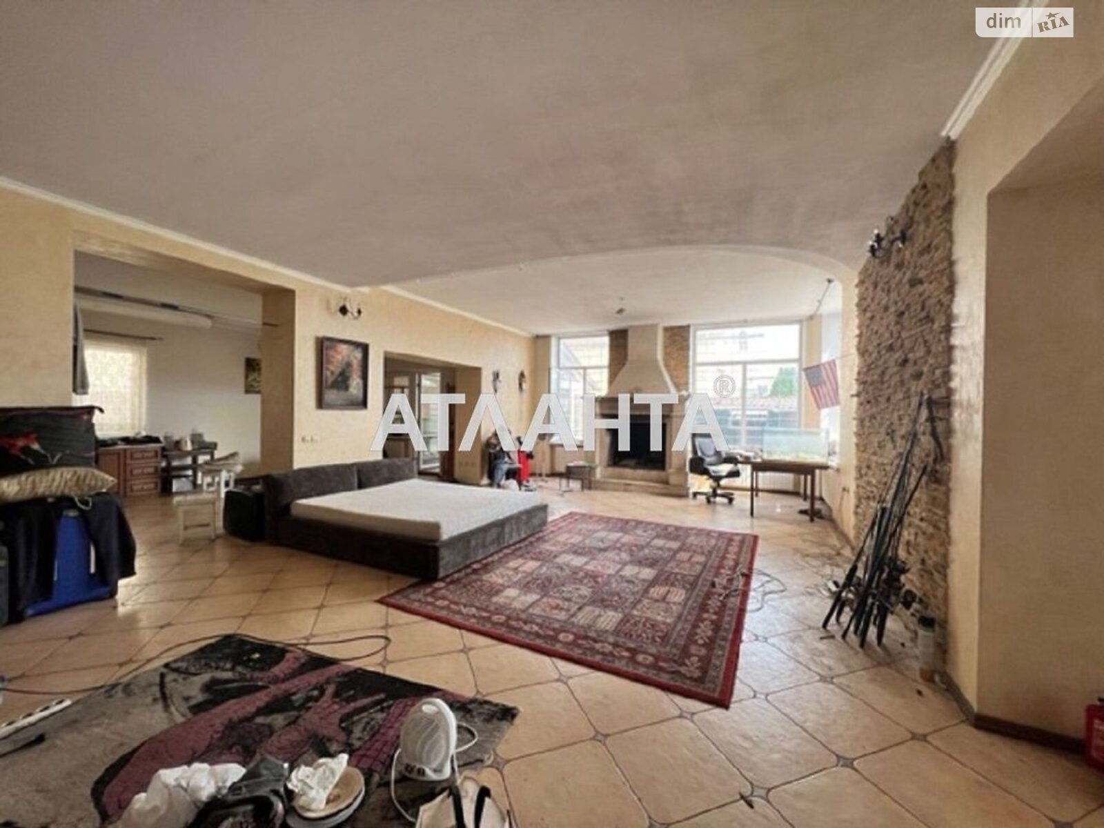 триповерховий будинок, 360 кв. м, цегла. Продаж в Одесі, район Київський фото 1 триповерховий будинок, 360 кв. м, цегла. Продаж в Одесі, район Київський фото 1