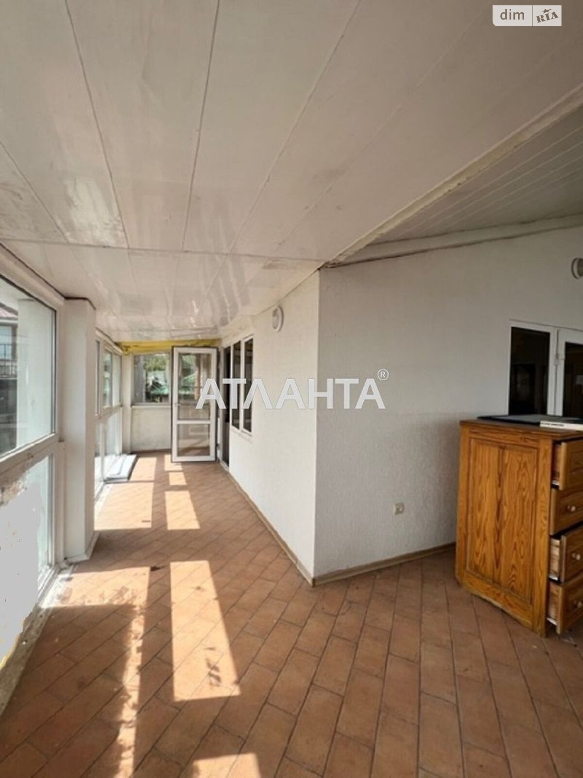 триповерховий будинок, 360 кв. м, цегла. Продаж в Одесі, район Київський фото 1 триповерховий будинок, 360 кв. м, цегла. Продаж в Одесі, район Київський фото 1