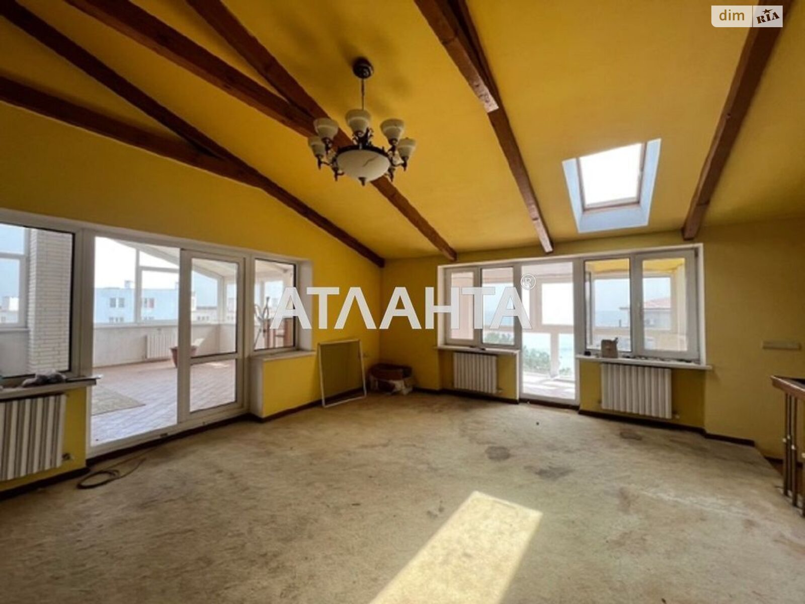 триповерховий будинок, 360 кв. м, цегла. Продаж в Одесі, район Київський фото 1 триповерховий будинок, 360 кв. м, цегла. Продаж в Одесі, район Київський фото 1