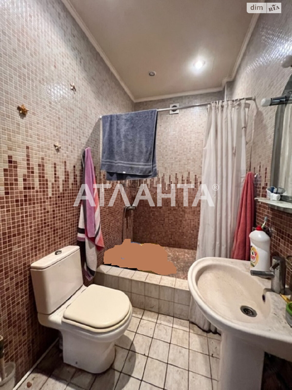 триповерховий будинок, 360 кв. м, цегла. Продаж в Одесі, район Київський фото 1 триповерховий будинок, 360 кв. м, цегла. Продаж в Одесі, район Київський фото 1