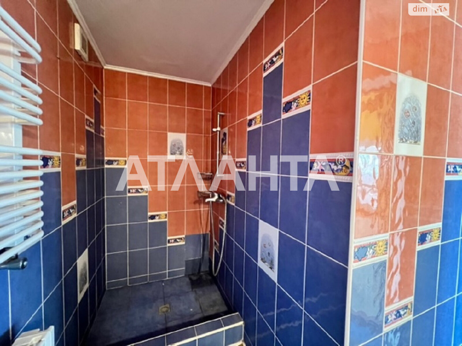 триповерховий будинок, 360 кв. м, цегла. Продаж в Одесі, район Київський фото 1 триповерховий будинок, 360 кв. м, цегла. Продаж в Одесі, район Київський фото 1