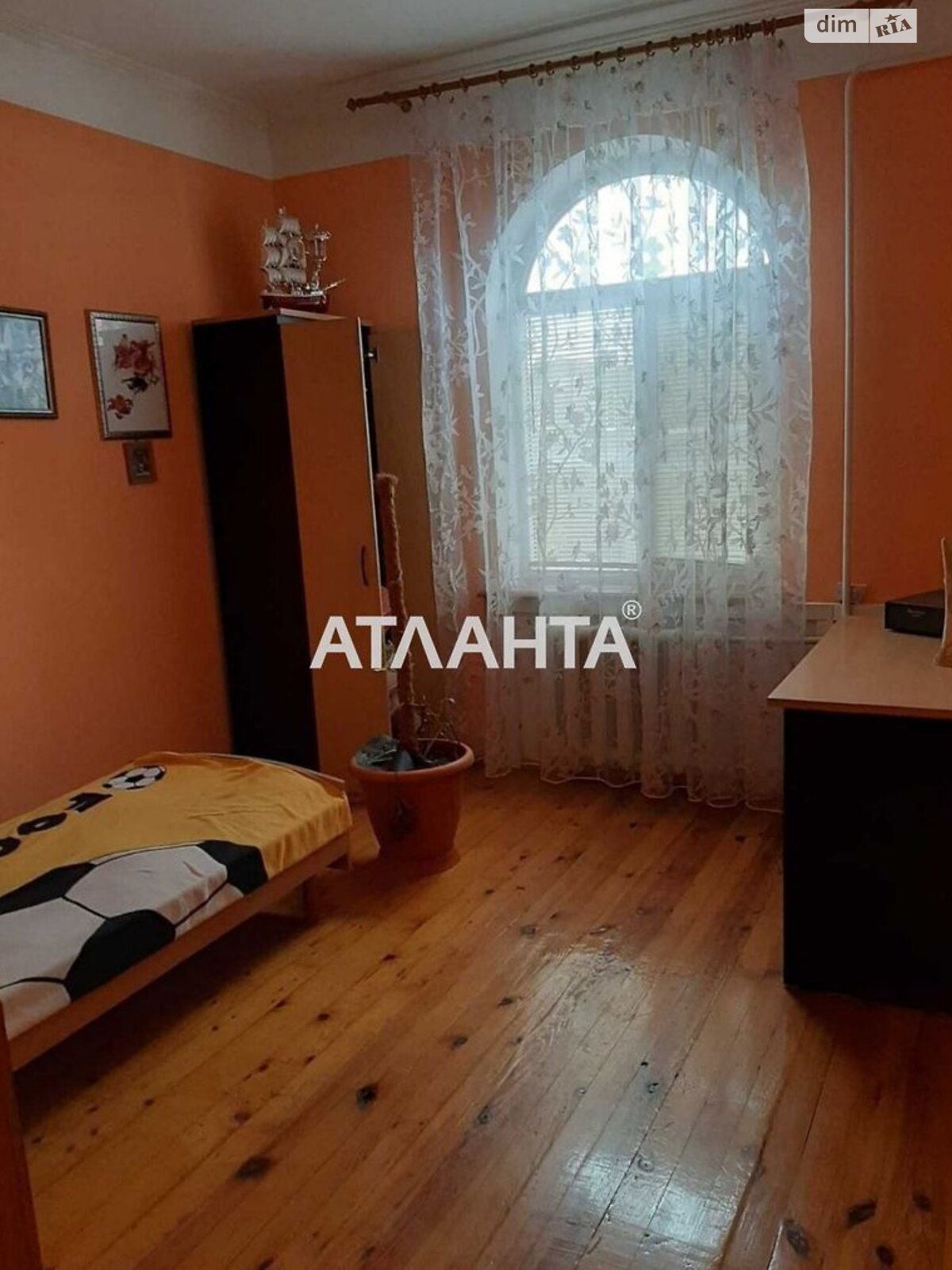 трехэтажный дом беседка, 300 кв. м, пенобетон. Продажа в Овидиополе фото 1