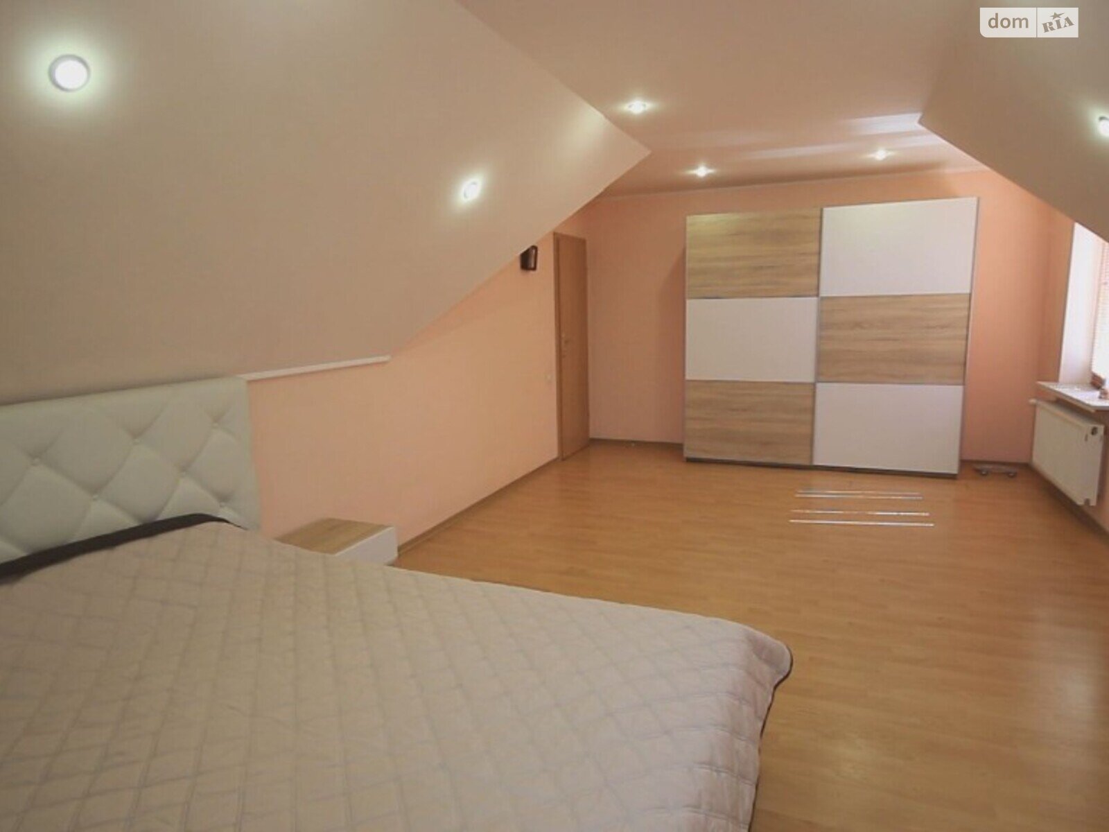 двоповерховий будинок з ремонтом, 176.6 кв. м, ракушняк. Продаж у Санжійці фото 1 двоповерховий будинок з ремонтом, 176.6 кв. м, ракушняк. Продаж у Санжійці фото 1