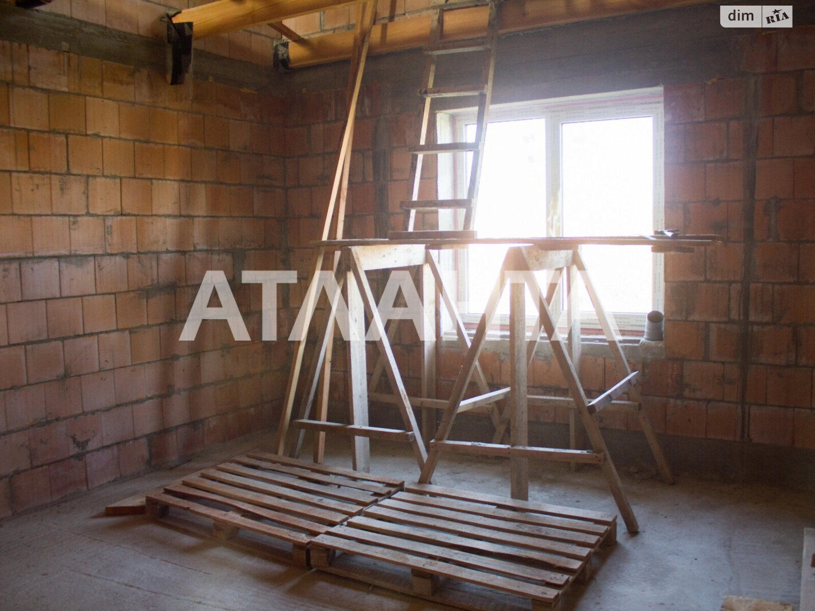 двоповерховий будинок бесідка, 250 кв. м, кирпич. Продаж у Санжійці фото 1 двоповерховий будинок бесідка, 250 кв. м, кирпич. Продаж у Санжійці фото 1