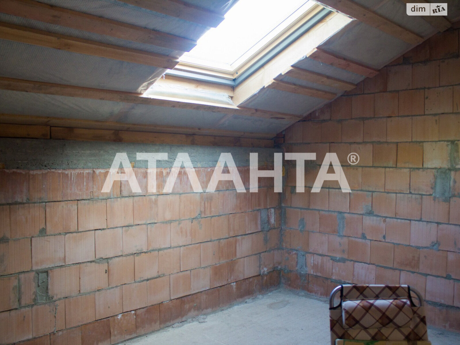 двоповерховий будинок бесідка, 250 кв. м, кирпич. Продаж у Санжійці фото 1 двоповерховий будинок бесідка, 250 кв. м, кирпич. Продаж у Санжійці фото 1