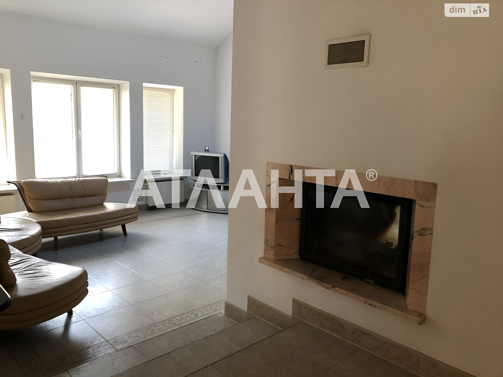 двоповерховий будинок бесідка, 649.2 кв. м, кирпич. Продаж у Санжійці фото 1 двоповерховий будинок бесідка, 649.2 кв. м, кирпич. Продаж у Санжійці фото 1