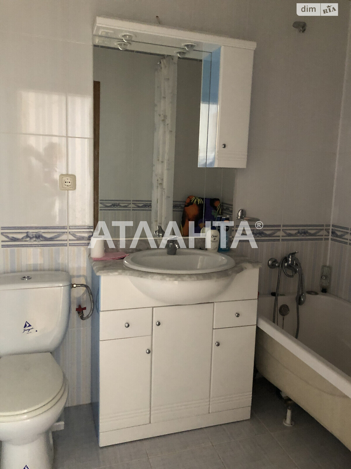 двоповерховий будинок бесідка, 649.2 кв. м, кирпич. Продаж у Санжійці фото 1 двоповерховий будинок бесідка, 649.2 кв. м, кирпич. Продаж у Санжійці фото 1