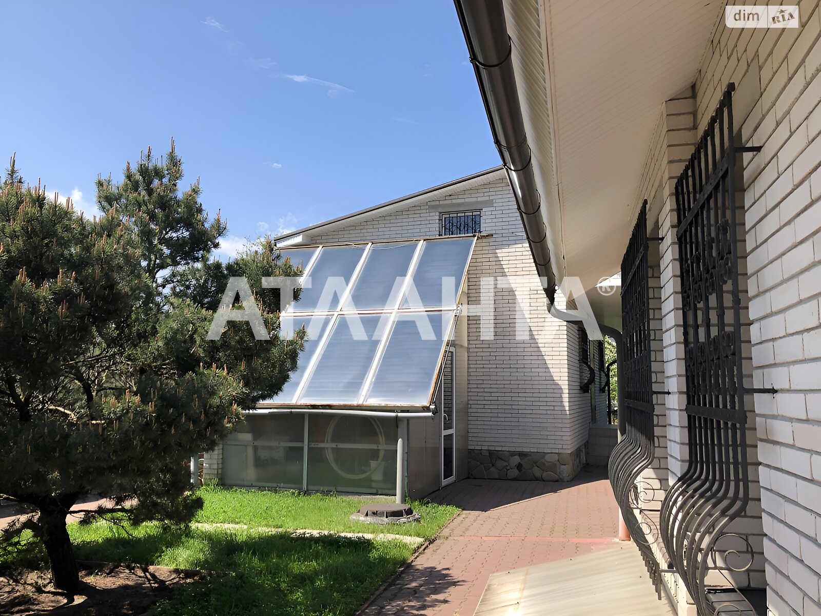 двоповерховий будинок бесідка, 649.2 кв. м, кирпич. Продаж у Санжійці фото 1 двоповерховий будинок бесідка, 649.2 кв. м, кирпич. Продаж у Санжійці фото 1