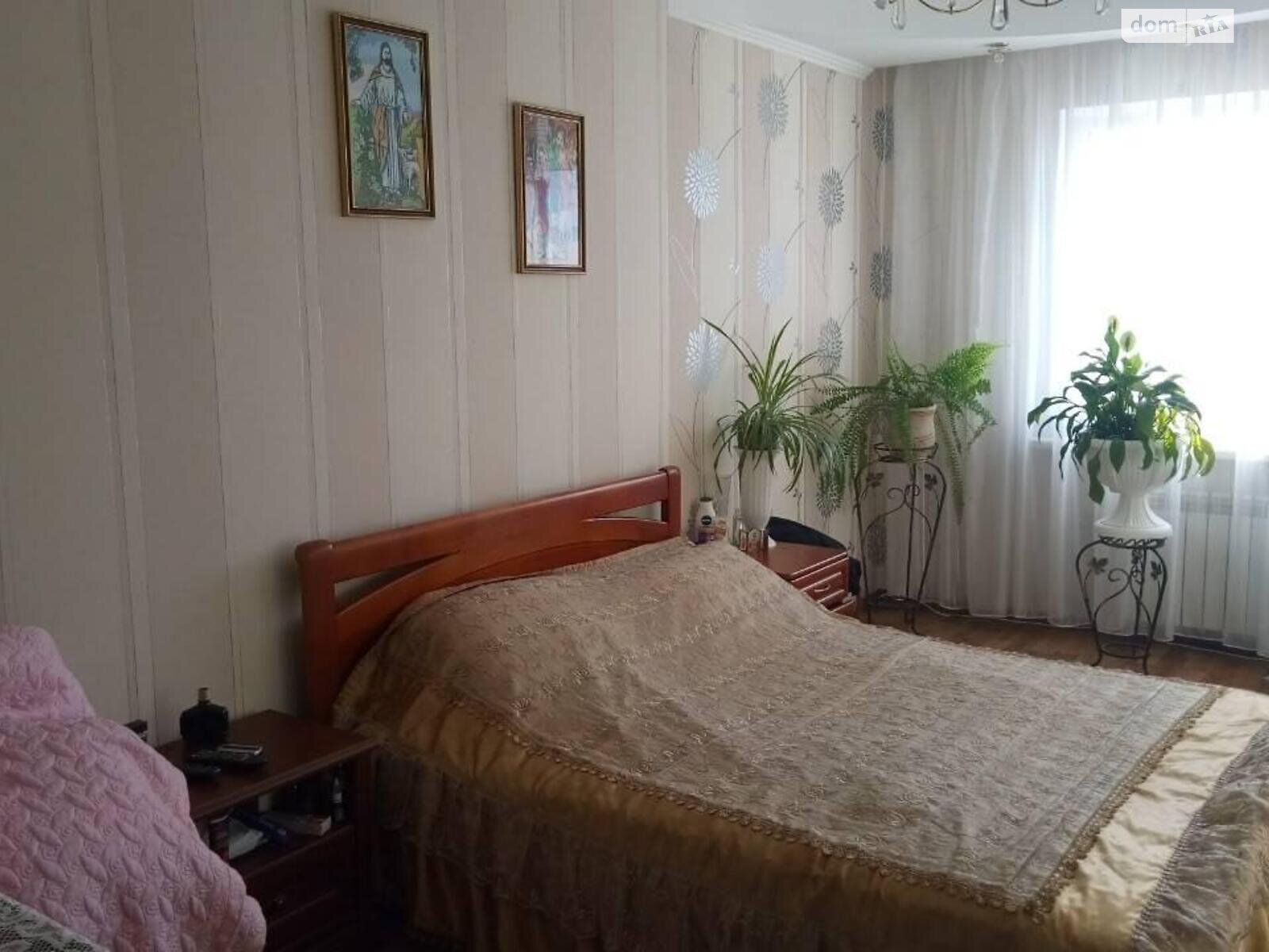 триповерховий будинок, 140.9 кв. м, кирпич. Продаж у Великодолинському фото 1