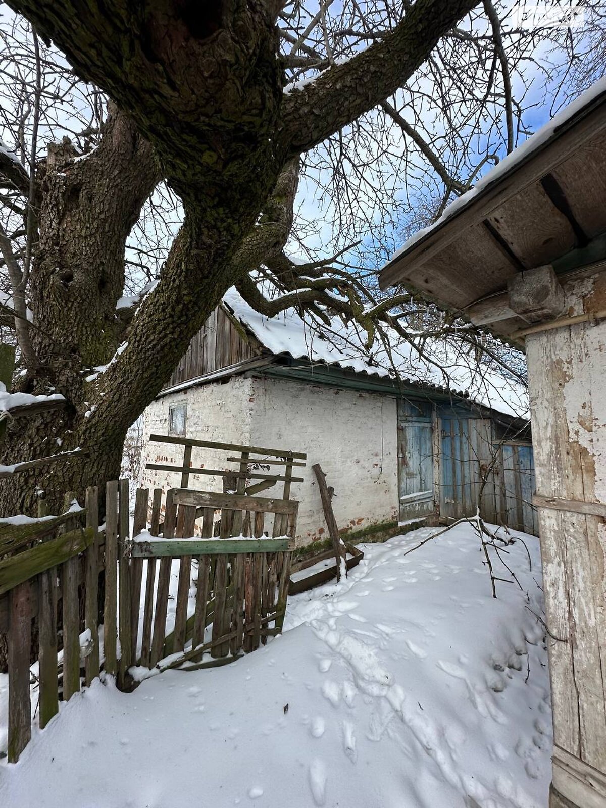 одноэтажный дом с гаражом, 60 кв. м, дерево и кирпич. Продажа в Озерах фото 1 одноэтажный дом с гаражом, 60 кв. м, дерево и кирпич. Продажа в Озерах фото 1