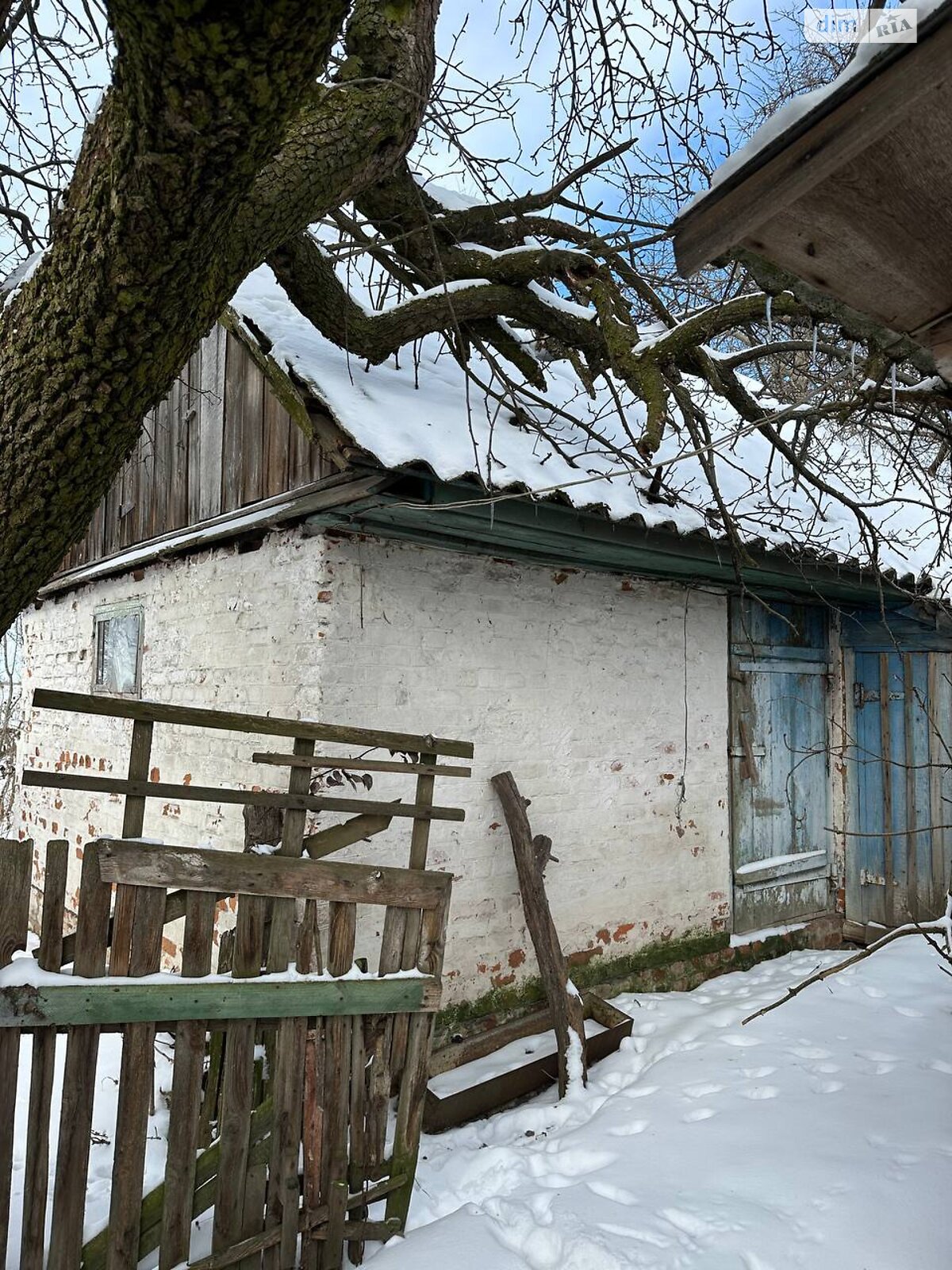 одноэтажный дом с гаражом, 60 кв. м, дерево и кирпич. Продажа в Озерах фото 1 одноэтажный дом с гаражом, 60 кв. м, дерево и кирпич. Продажа в Озерах фото 1