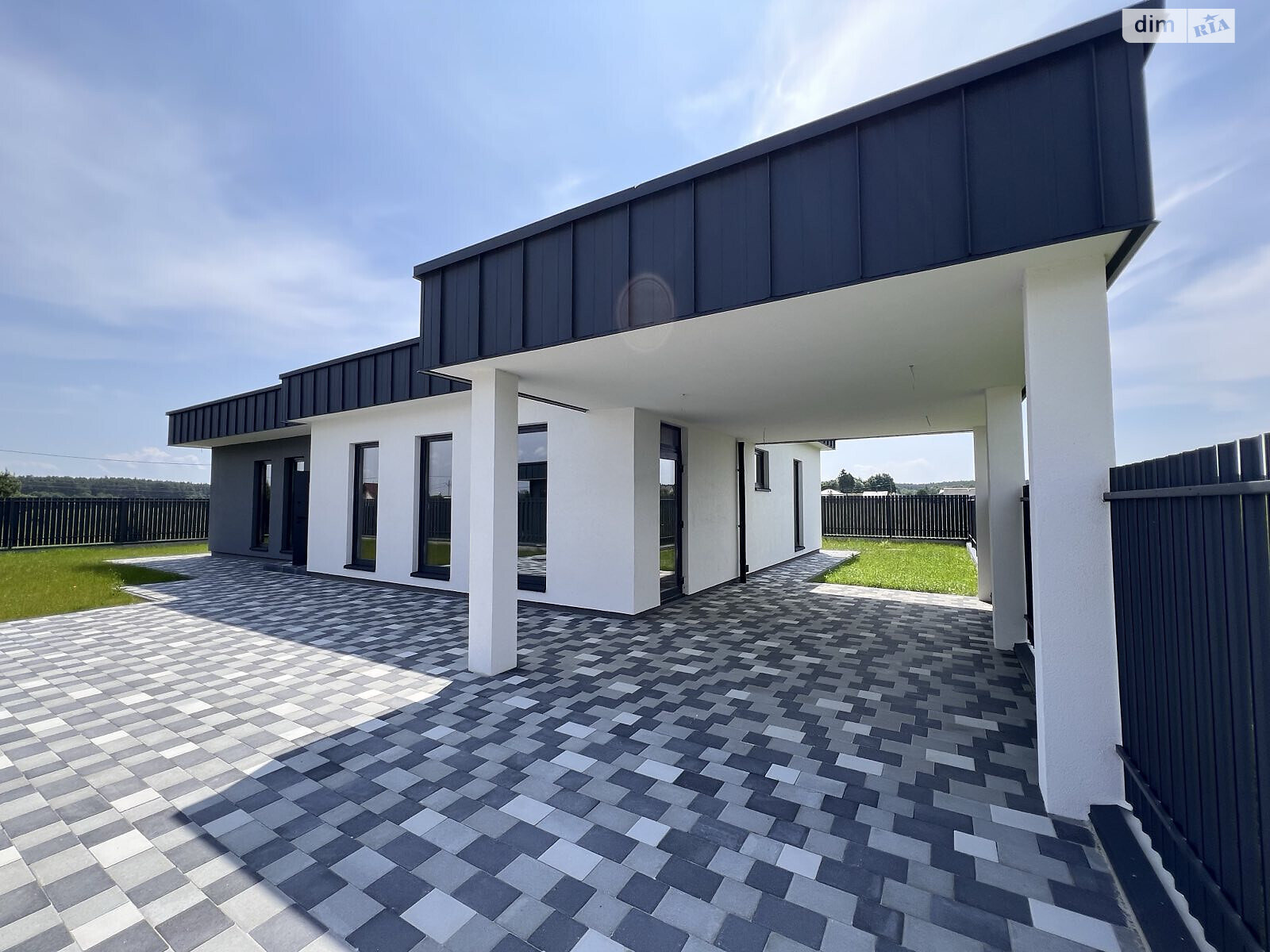 одноповерховий будинок з верандою, 109.7 кв. м, цегла. Продаж у Паланках фото 1 одноповерховий будинок з верандою, 109.7 кв. м, цегла. Продаж у Паланках фото 1