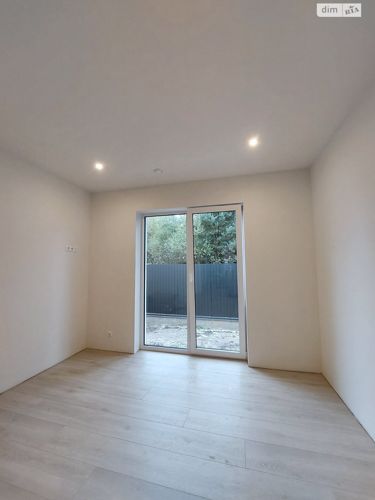 одноэтажный дом с ремонтом, 116 кв. м, кирпич. Продажа в Паланках фото 1