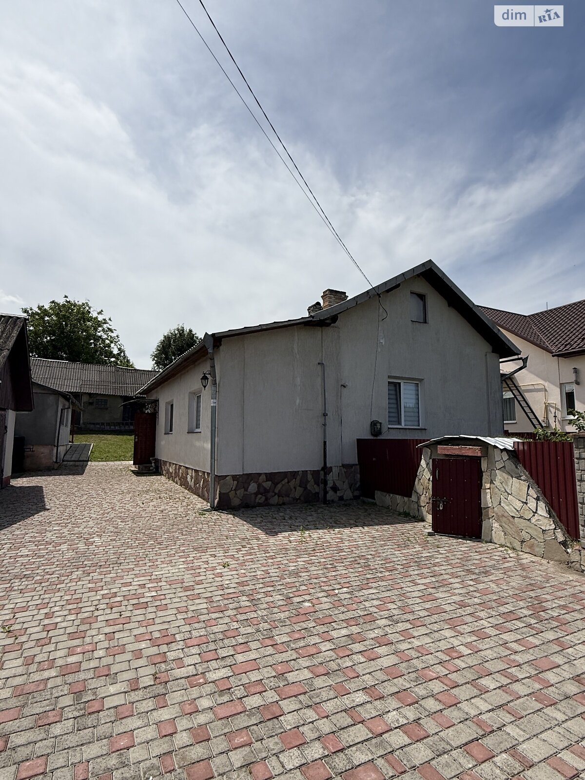 одноэтажный дом с гаражом, 70.2 кв. м, кирпич. Продажа в Паликоровах фото 1