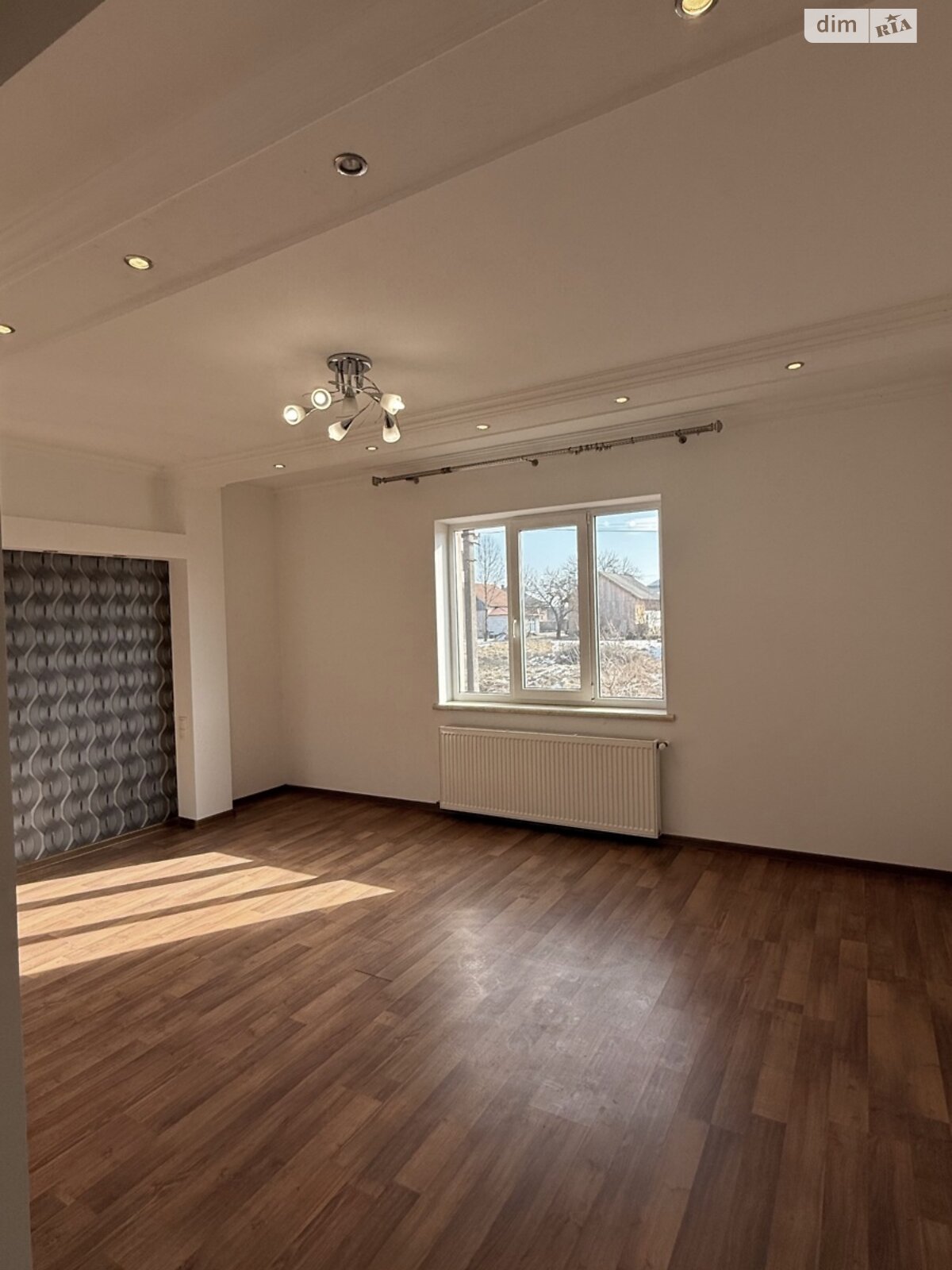 одноэтажный дом, 144 кв. м, кирпич. Продажа в Панке фото 1 одноэтажный дом, 144 кв. м, кирпич. Продажа в Панке фото 1