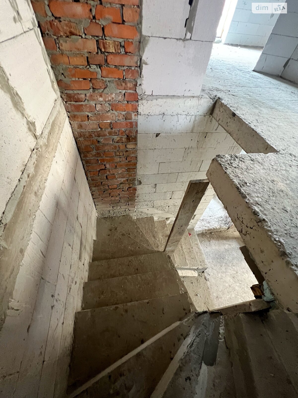двоповерховий будинок з гаражем, 200 кв. м, цегла. Продаж у Пасіки-Зубрицькі фото 1 двоповерховий будинок з гаражем, 200 кв. м, цегла. Продаж у Пасіки-Зубрицькі фото 1