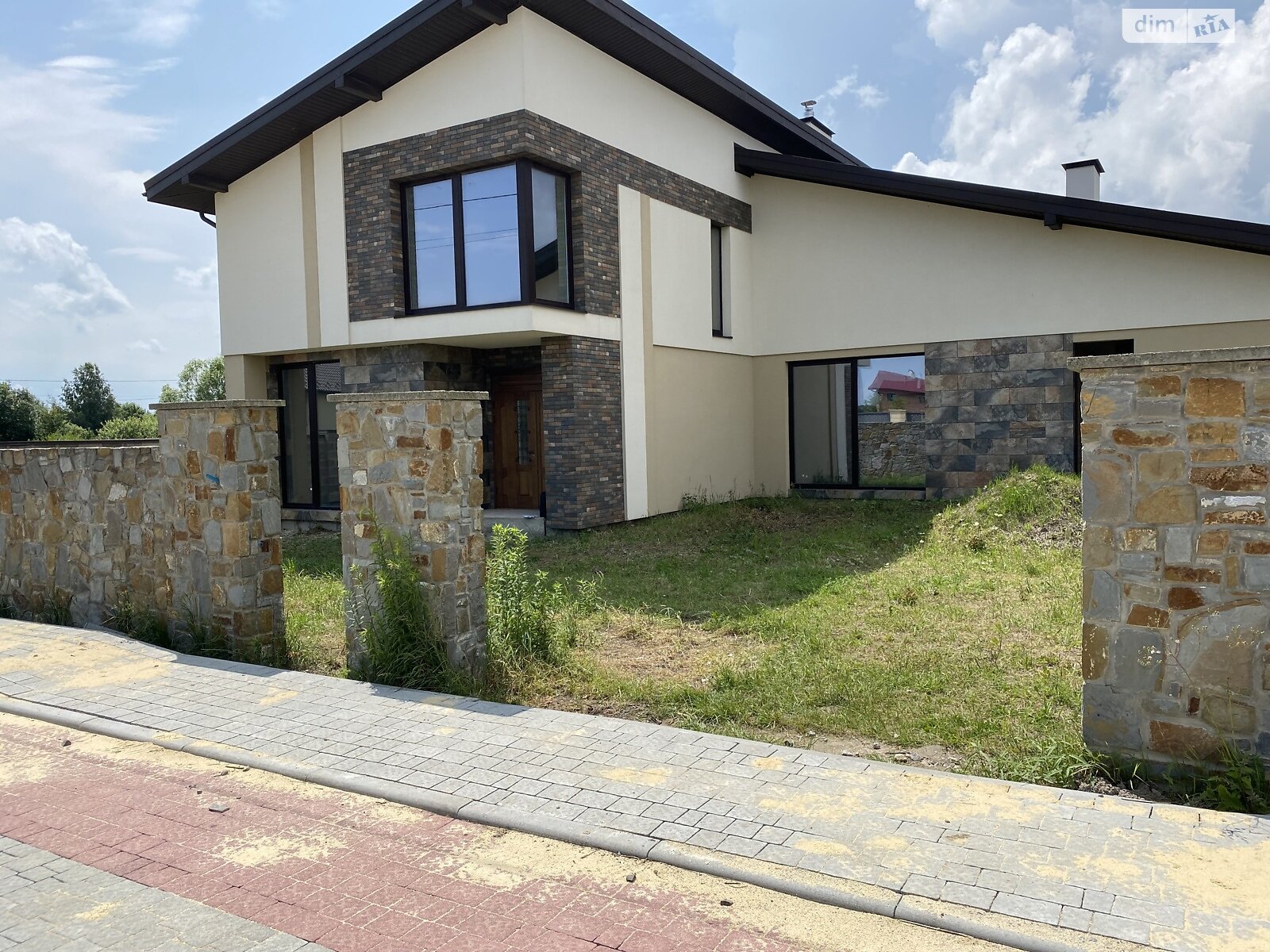 двоповерховий будинок бесідка, 220 кв. м, цегла. Продаж у Пасіки-Зубрицькі фото 1