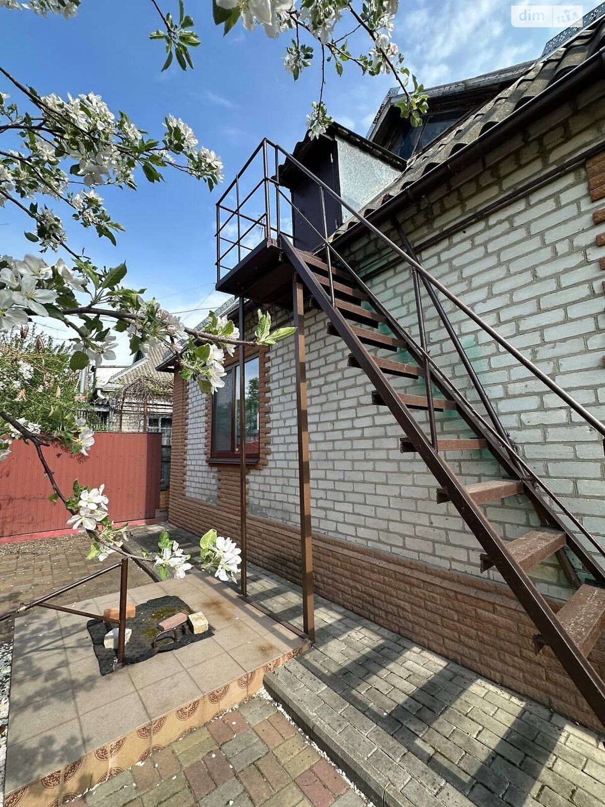 одноэтажный дом с отоплением, 116.6 кв. м, кирпич. Продажа в Павлограде фото 1 одноэтажный дом с отоплением, 116.6 кв. м, кирпич. Продажа в Павлограде фото 1