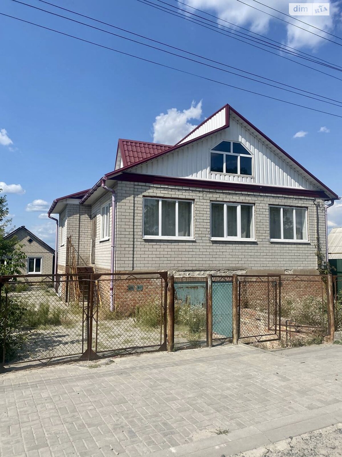 двухэтажный дом с гаражом, 94 кв. м, кирпич. Продажа в Павлограде район Павлоград фото 1
