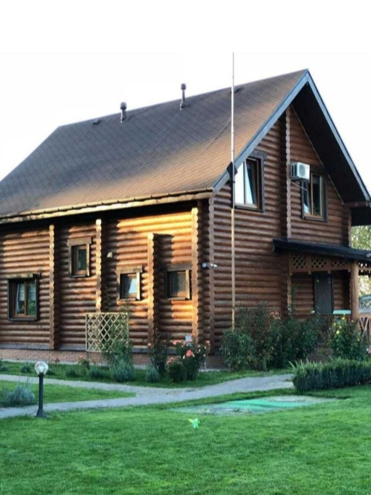 двоповерховий будинок з опаленням, 160 кв. м, зруб. Продаж у Пекарях фото 1