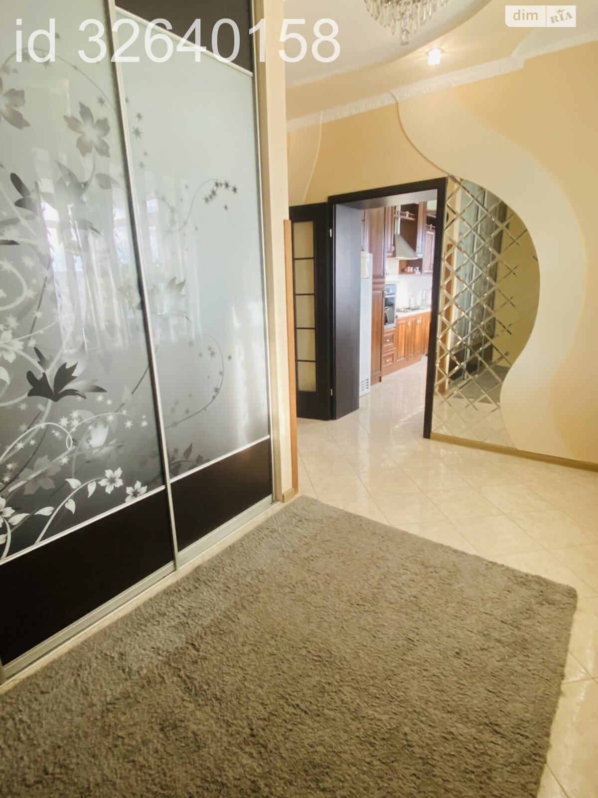 двухэтажный дом с верандой, 236 кв. м, кирпич. Продажа в Перегинке фото 1 двухэтажный дом с верандой, 236 кв. м, кирпич. Продажа в Перегинке фото 1
