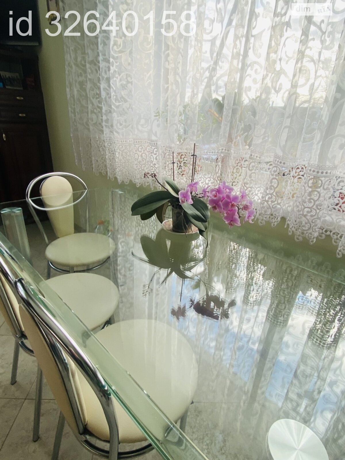 двухэтажный дом с верандой, 236 кв. м, кирпич. Продажа в Перегинке фото 1 двухэтажный дом с верандой, 236 кв. м, кирпич. Продажа в Перегинке фото 1