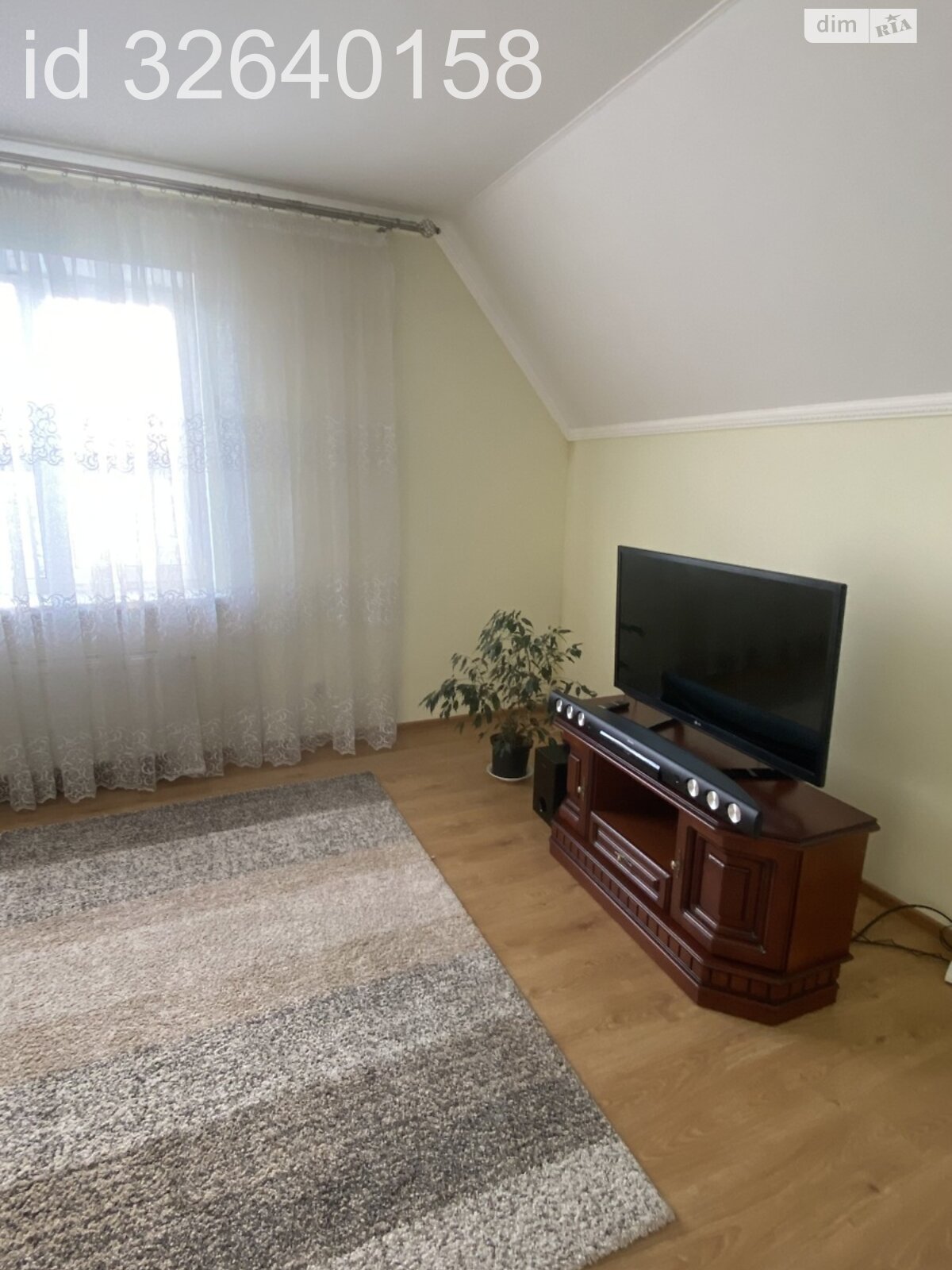 двухэтажный дом с верандой, 236 кв. м, кирпич. Продажа в Перегинке фото 1 двухэтажный дом с верандой, 236 кв. м, кирпич. Продажа в Перегинке фото 1